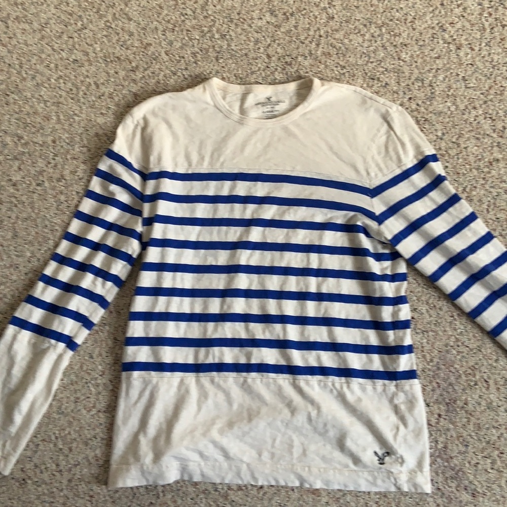 American Eagle Men’s shirt